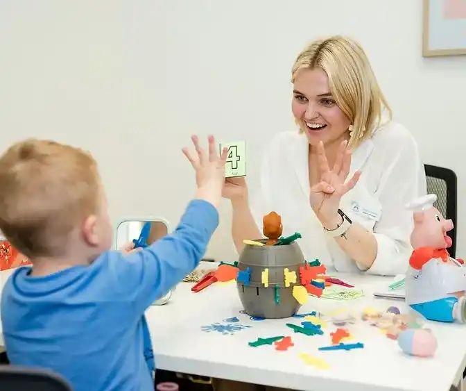 Therapy for behavioral issues at Advance Therapy supporting children and teens with emotional regulation